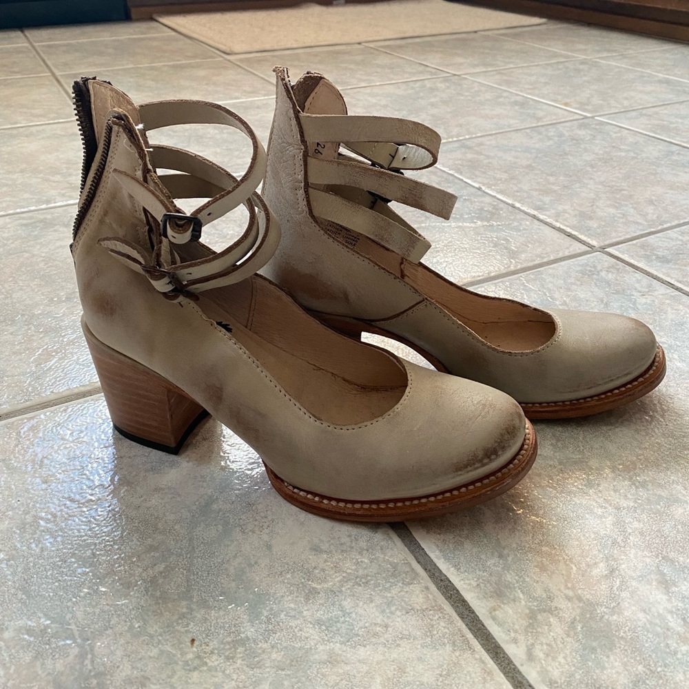 FREEBIRD shoes